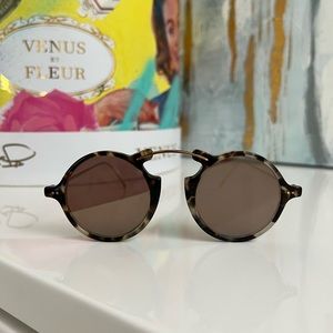 illesteva sunglasses!